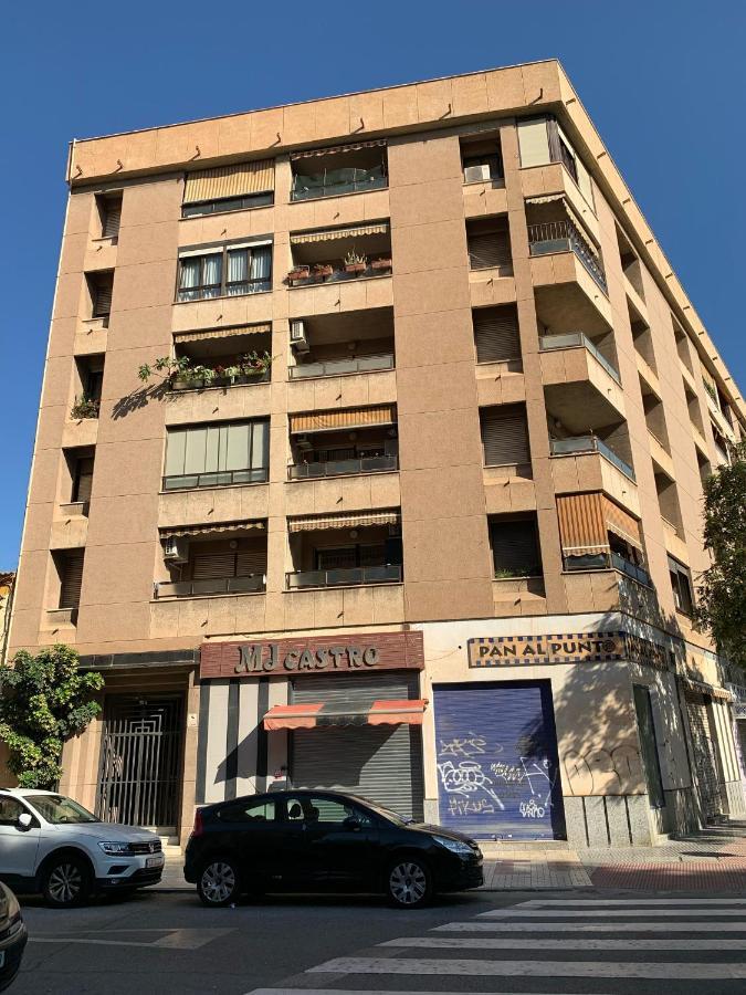 Malaga Estacion - Casa De La Rosa Exterior photo